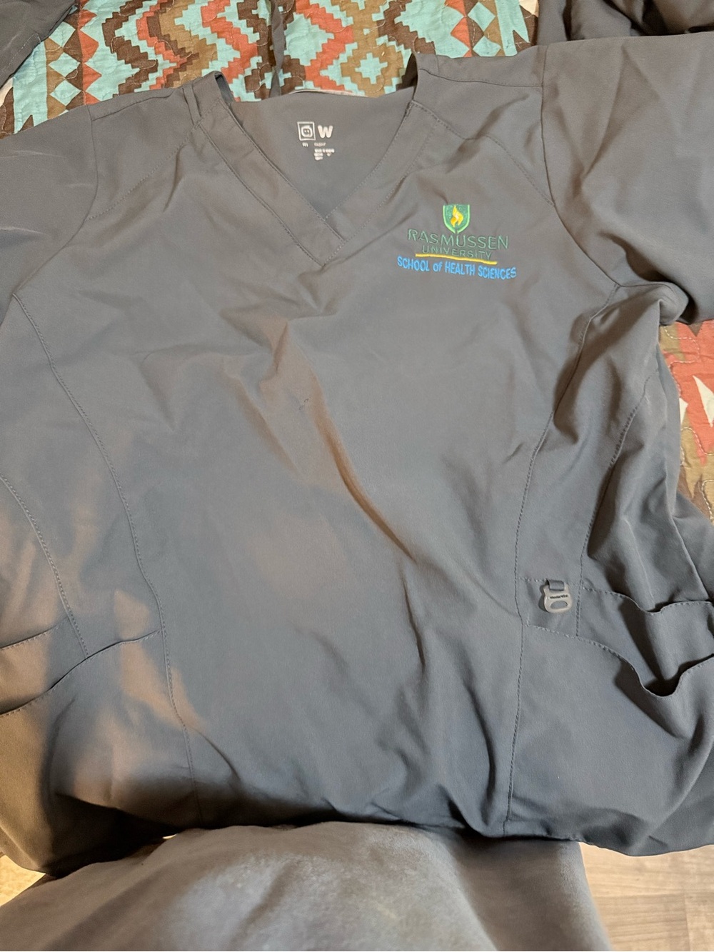 WonderWink V-neck Medical Scrub Top with Rasmussen Embroidery